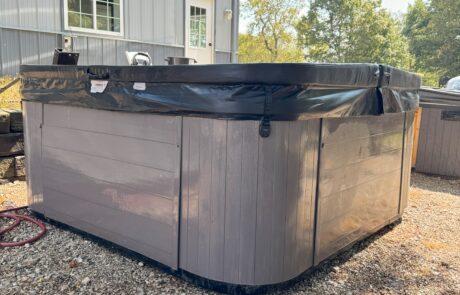 Square hot tub side view
